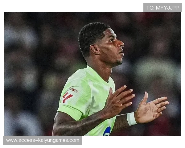 降薪70%！拉什福德14场造13球，敢签阶梯合同留巴萨吗？，拉什福德是哪个球队的