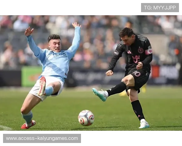 梅西低射打近角,迈阿密国际门将无力回天,梅西对阵秘鲁 梅西低射打近角,迈阿密国际门将无力回天,梅西对阵秘鲁